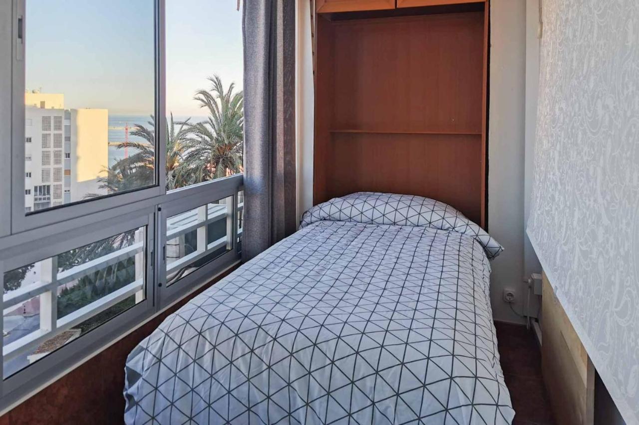 Apartamento Acogedor, Terraza, Piscina Y Mar 贝纳尔马德纳 外观 照片