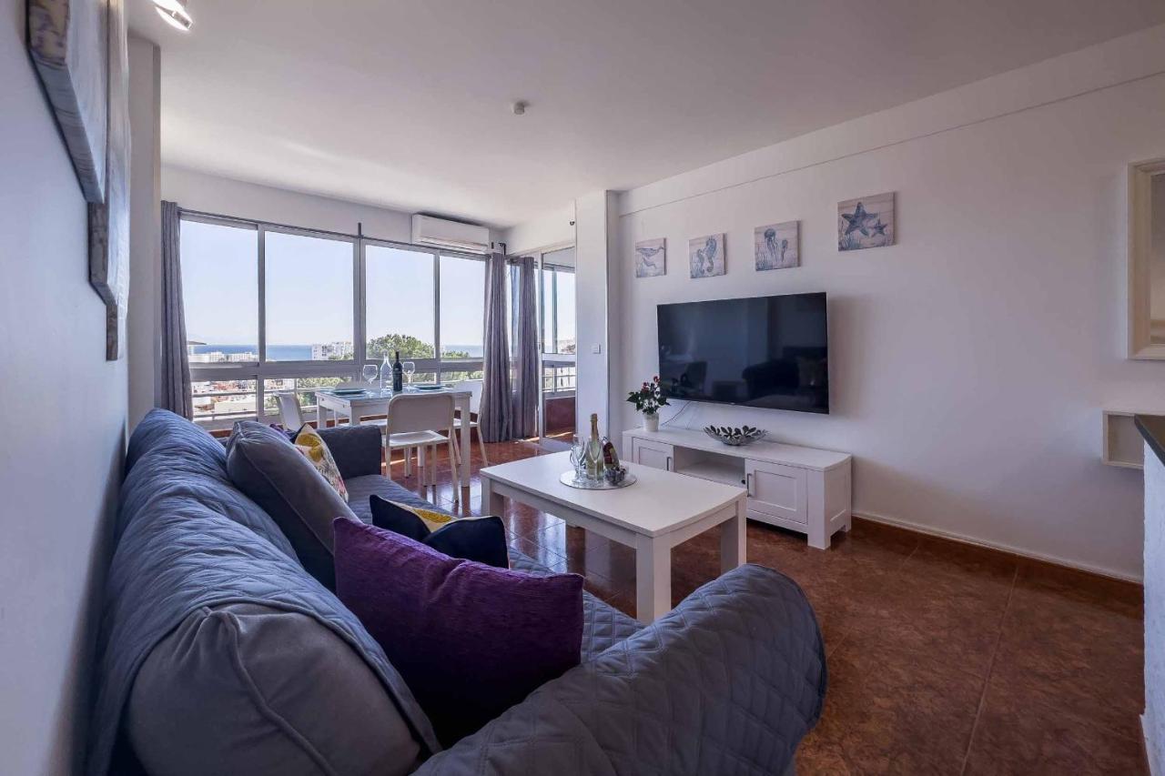 Apartamento Acogedor, Terraza, Piscina Y Mar 贝纳尔马德纳 外观 照片