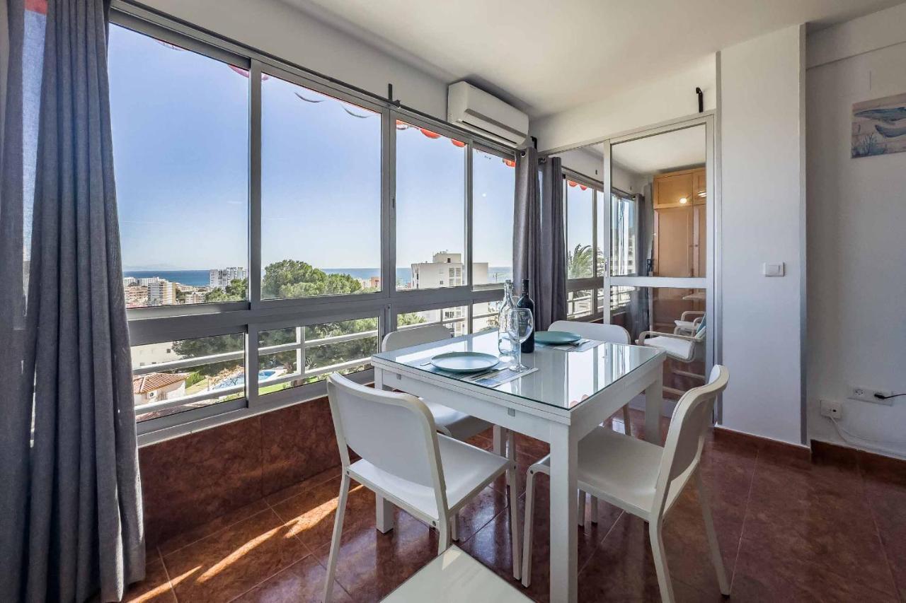 Apartamento Acogedor, Terraza, Piscina Y Mar 贝纳尔马德纳 外观 照片