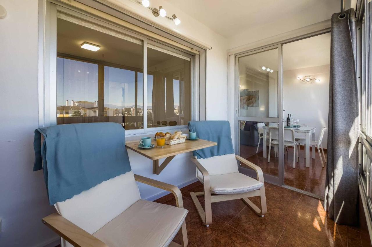 Apartamento Acogedor, Terraza, Piscina Y Mar 贝纳尔马德纳 外观 照片