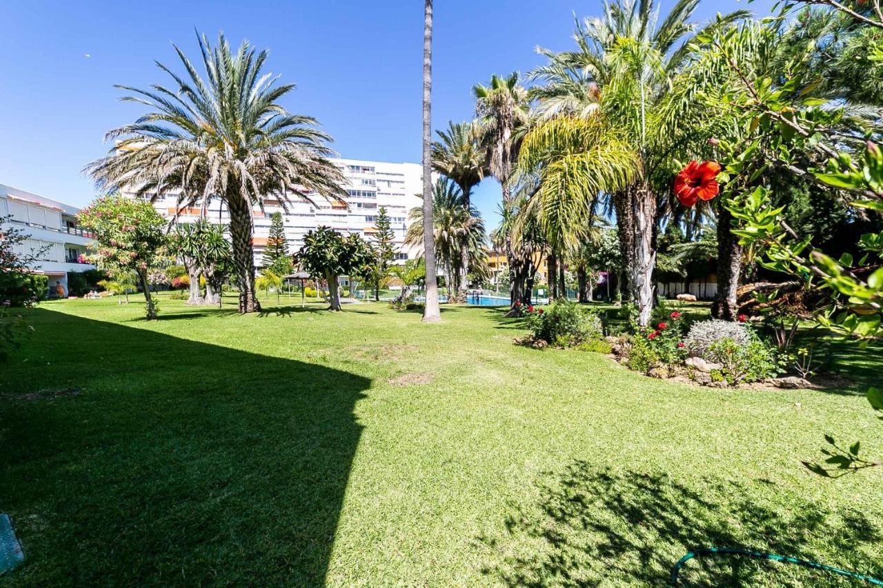 Apartamento Acogedor, Terraza, Piscina Y Mar 贝纳尔马德纳 外观 照片
